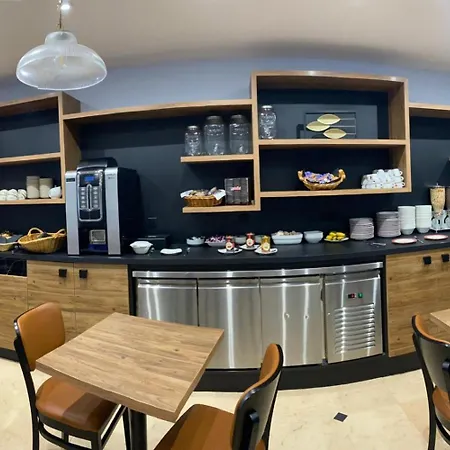 Hotel Logis Grand De L'europe