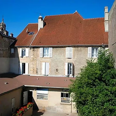 Logis Grand De L'europe 2*