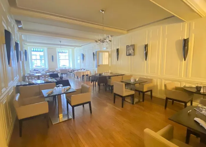 Logis Grand De L'europe Hotel