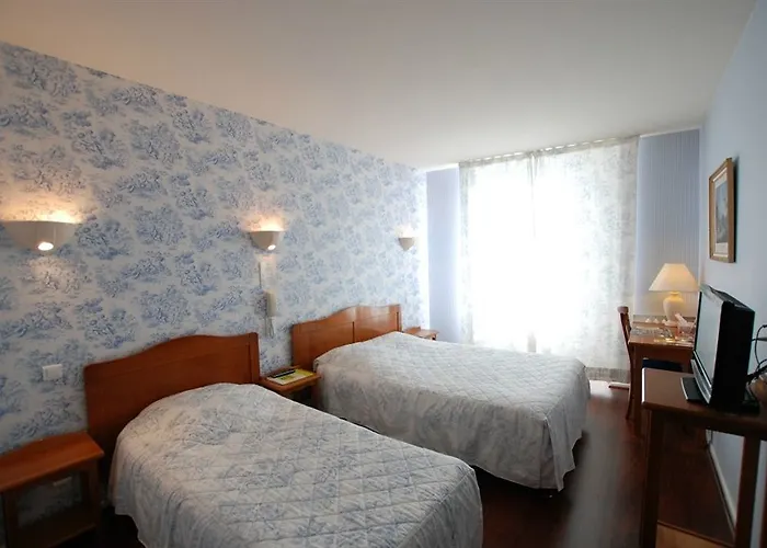 Logis Grand De L'europe Hotel Langres